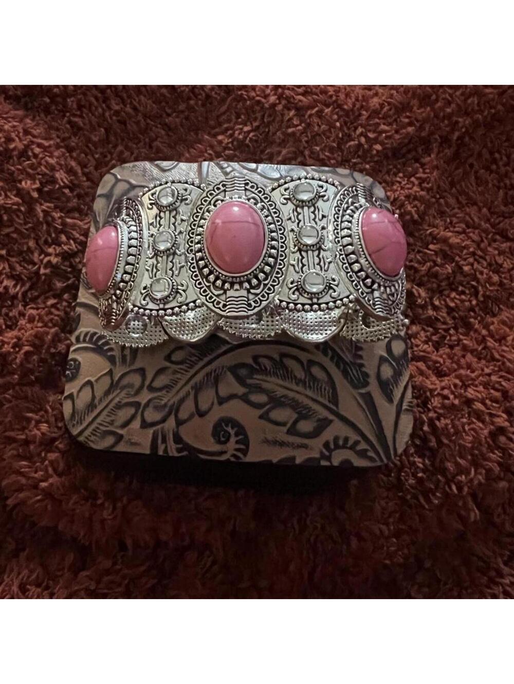 Women's Jewellery